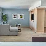 Hotel Hyatt Regency Orange County 3*