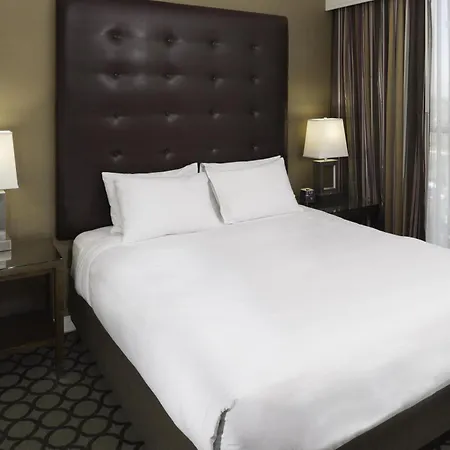 Hotel Hyatt Regency Orange County 3*