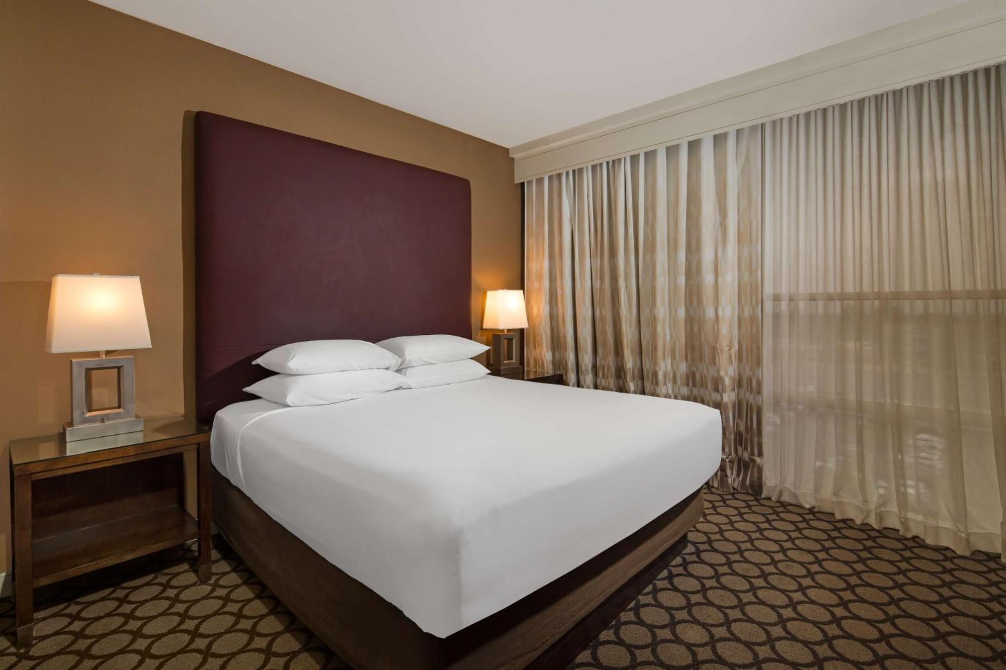 Hyatt Regency Orange County 3* Garden Grove