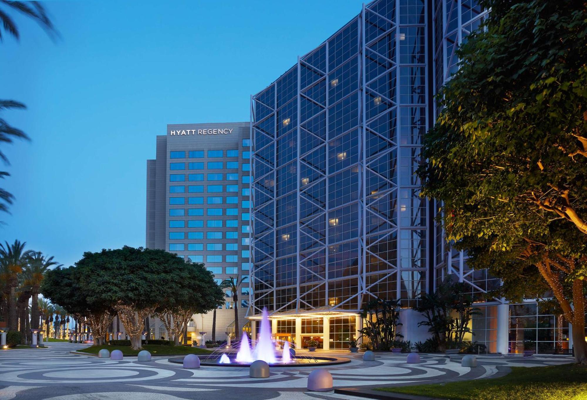 Hyatt Regency Orange County 3*